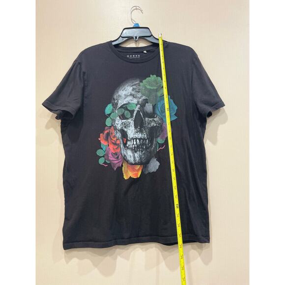 GUESS T-SHIRT SKULL ROSES GRAPHIC PRINT SIZE LARGE BLACK EMO GOTHIC CORE - Picture 5 of 12